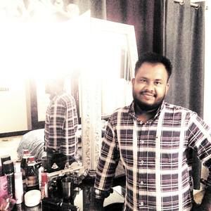 Meet your Posher, Zeeshan